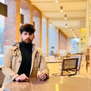 Meet your Posher, Ahmed